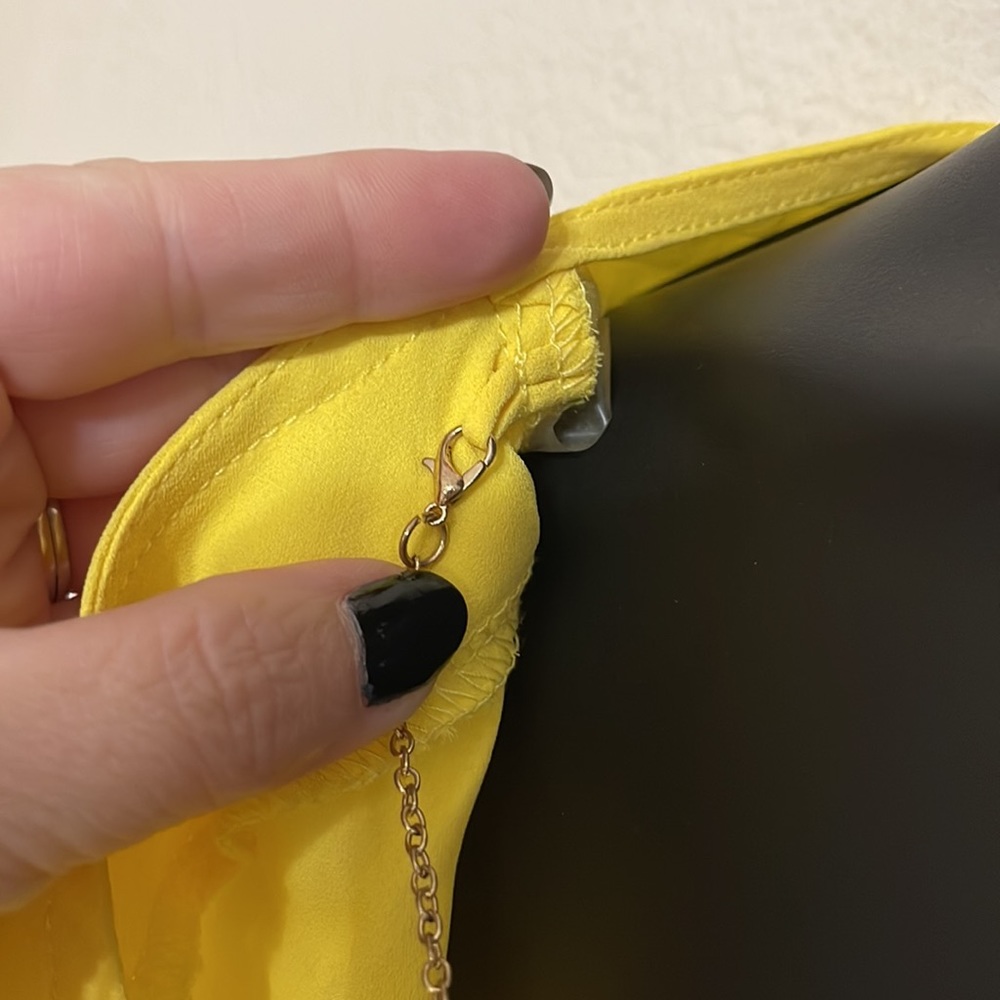 Tacera, size XL, yellow top. - Picture 5 of 8